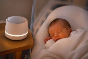 Bruit blanc et bébé prématuré : comment l’utiliser en douceur pour favoriser l’apaisement et le sommeil