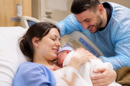 Accouchement à combien de semaines : comprendre le terme de la grossesse