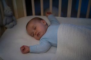 Bébé de 7 mois : sommeil, développement et bruits blancs adaptés