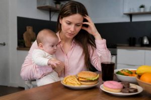Alimentation à éviter pendant l’allaitement : les aliments déconseillés et leurs alternatives