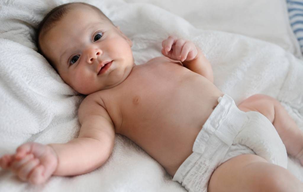 À quoi sert la circoncision : raisons, bénéfices et déroulement chez le bébé