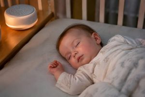 Bruit blanc utérus : quels effets sur le sommeil de bébé ?